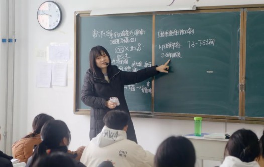 “三八”国际妇女节，致敬医科校园里的“她力量”！(图6)