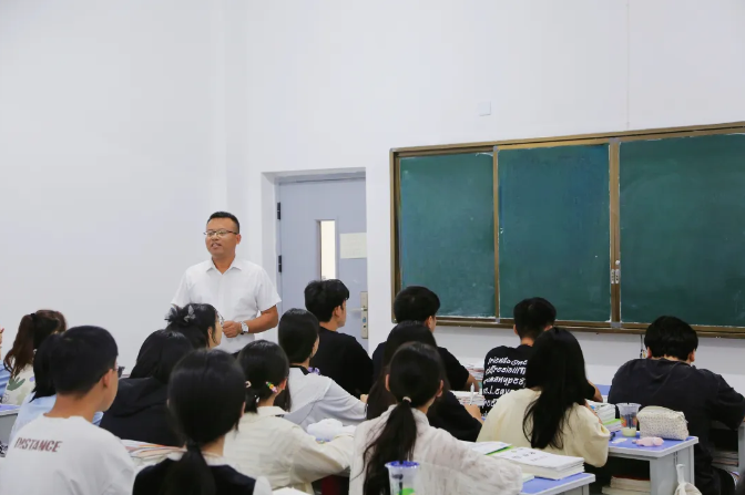 向管理要成绩！解码西安医科考试质量分析会(图11)