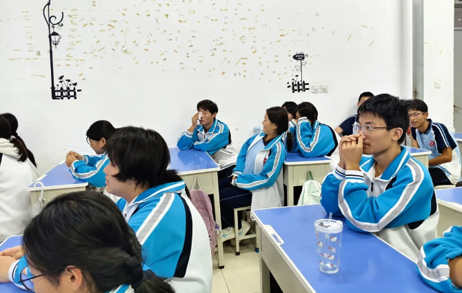 1+1＞2，这堂班会课解锁成长最优解！(图6)